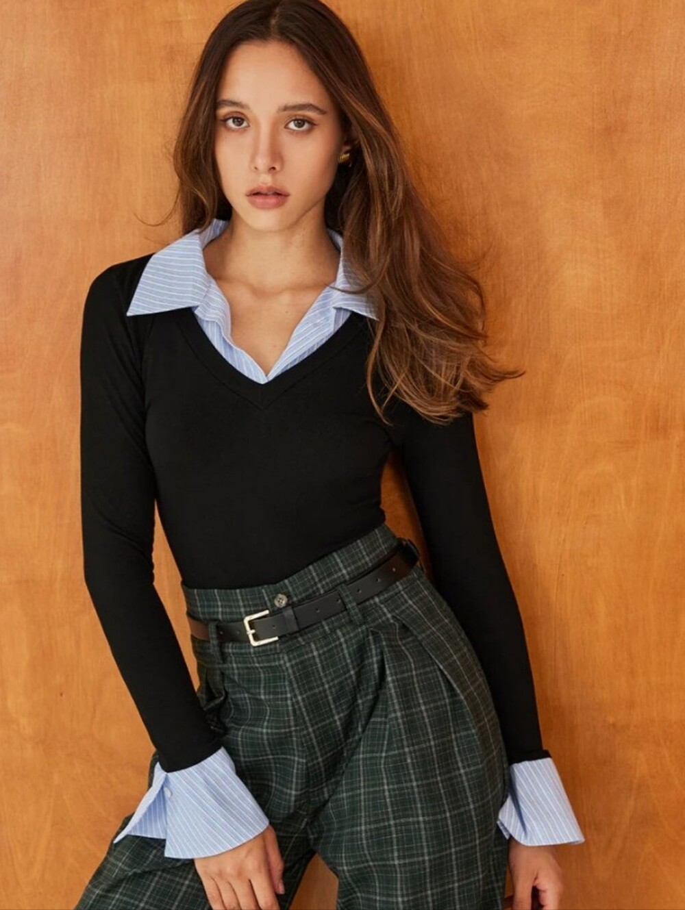 Commense Classic Black Layered V-Neck Top with Blue Stripe Collar - Women